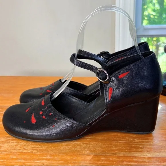 Gentle Souls Raine Leather Wedge Shoes - Picture 2 of 13